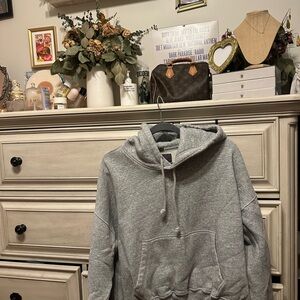 Cropped Abercrombie Hooded Sweatshirt